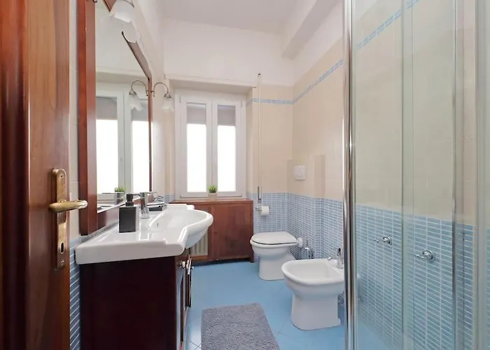 Aria Di Apartment *